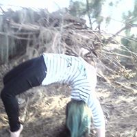 Samantha Santana Photo 7