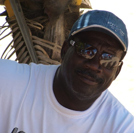 Leonard Daniel Photo 11