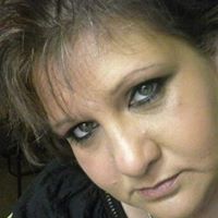 Connie Arnold Photo 27