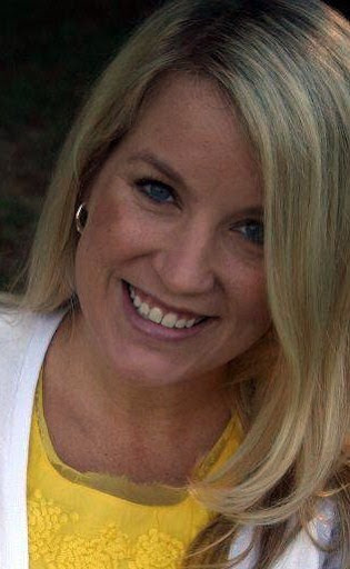 Elizabeth Toney Photo 15