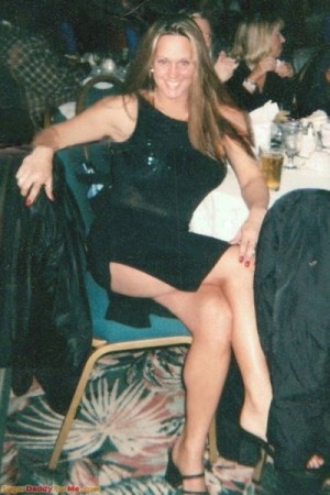 Julie Nash Photo 34