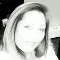 Terri Lutts Photo 3