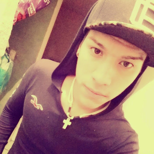 Angel Guzman Photo 26