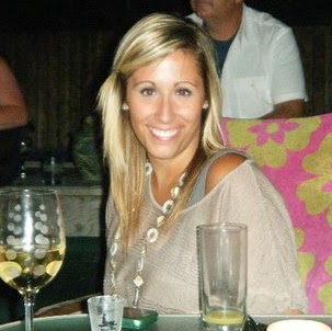 Laura Dwyer Photo 10