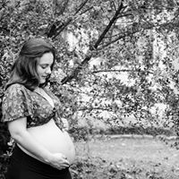 Jennifer Leal Photo 16