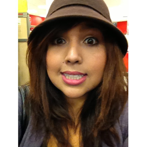 Jasmine Hernandez Photo 16