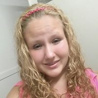 Elizabeth Lockhart Photo 13