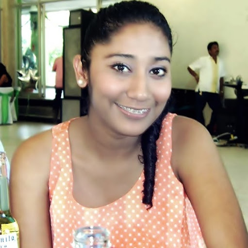 Nidia Escobar Photo 29