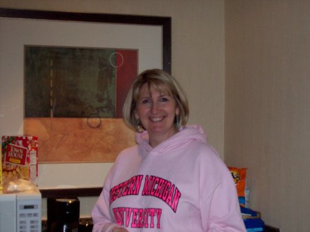 Pam Johnson Photo 17