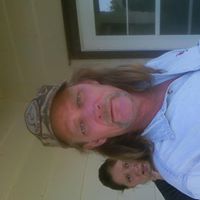 Linda Roach Photo 19
