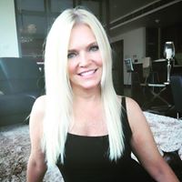 Amy Yates Photo 34