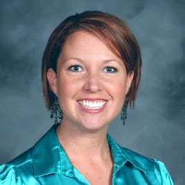Christy Hutchinson Photo 8