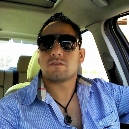 Manuel Mora Photo 16