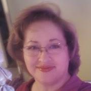 Julie Thacker Photo 22