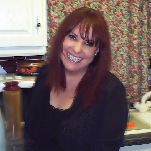 Carole Nichols Photo 10