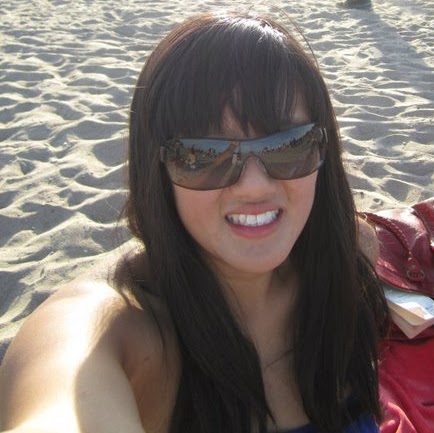 Adrienne Lee Photo 33