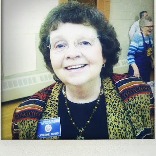Catherine Tierney Photo 24
