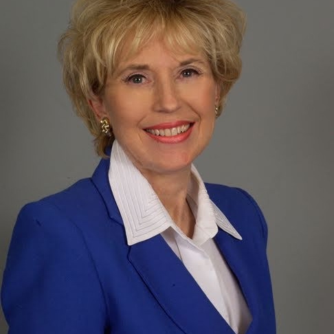 Lynda Parker Photo 33