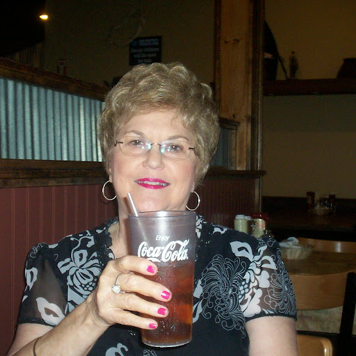 Lillian Conrad Photo 15