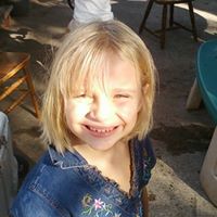 Heather Duvall Photo 37