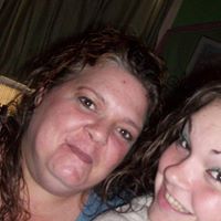 Mary Schneider Photo 37