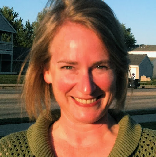 Annie Abbott Photo 36