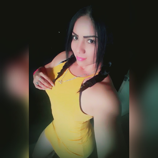 Lucy Nava Photo 32