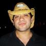 Christopher Ruiz Photo 6