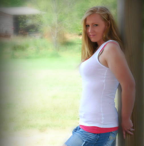 Kristin Rogers Photo 33
