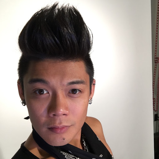 Lee Tran Photo 17