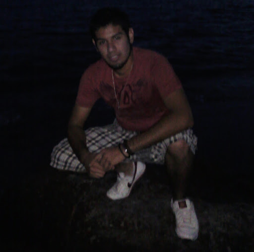 Juan Roque Photo 13