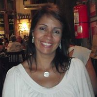Roberta Robledo Photo 6