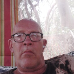 Richard Fredrickson Photo 34