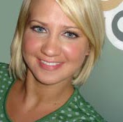 Emily Phipps Photo 14