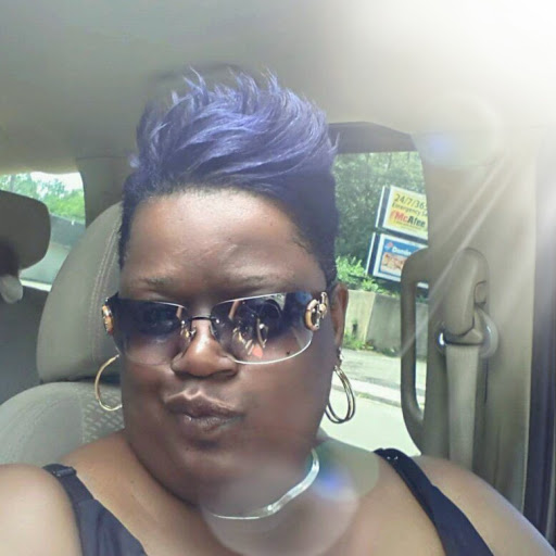 Tracy Henderson Photo 35