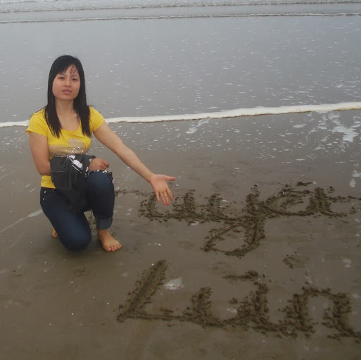 Tuyet Ngo Photo 13