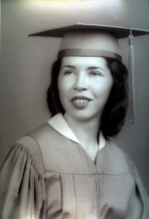 Linda Robertson Photo 18