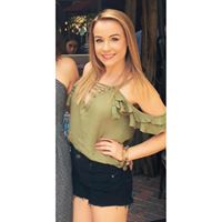 Cassandra Gibbs Photo 17