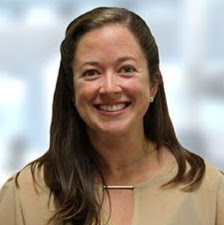Elizabeth Regan Photo 41