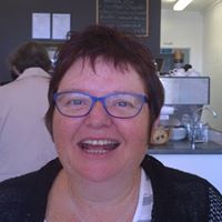 Heather Langford Photo 37