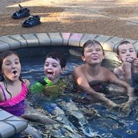 Esther Roberts Photo 41