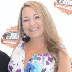 Amy Bowers Photo 34