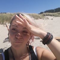 Sarah Hash Photo 4