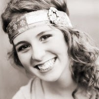 Rebecca Cash Photo 32