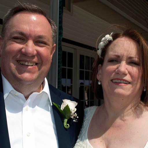 Cindy Howell Photo 32