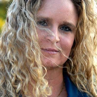 Heather Harris Photo 27