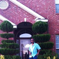 Gerald Holland Photo 23