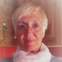 Rita Lind Photo 15