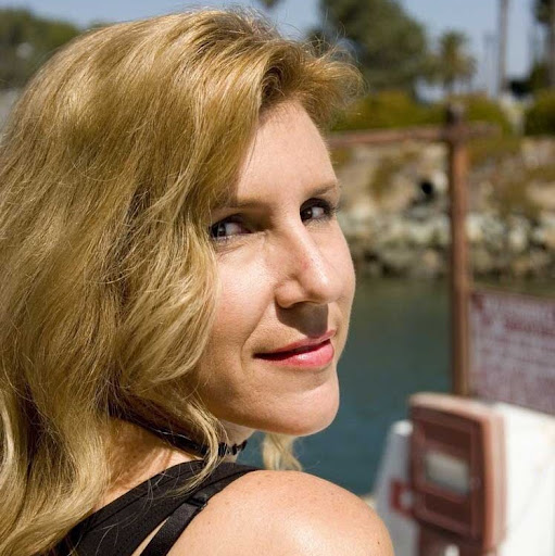 Linda Walker Photo 6