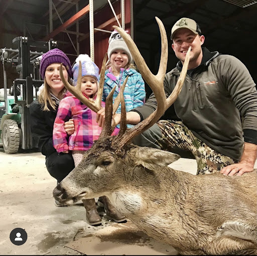 Greg Elliott Photo 23